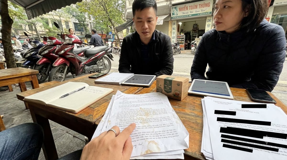 Nhóm marketing Việt Nam rà soát dữ liệu tiếng Việt và biểu mẫu đã ẩn thông tin